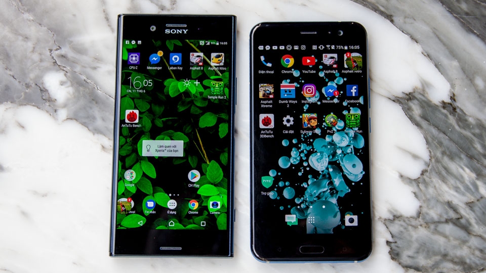 So sánh thiết kế Sony XZ Premium và HTC U11 (Ảnh 3)