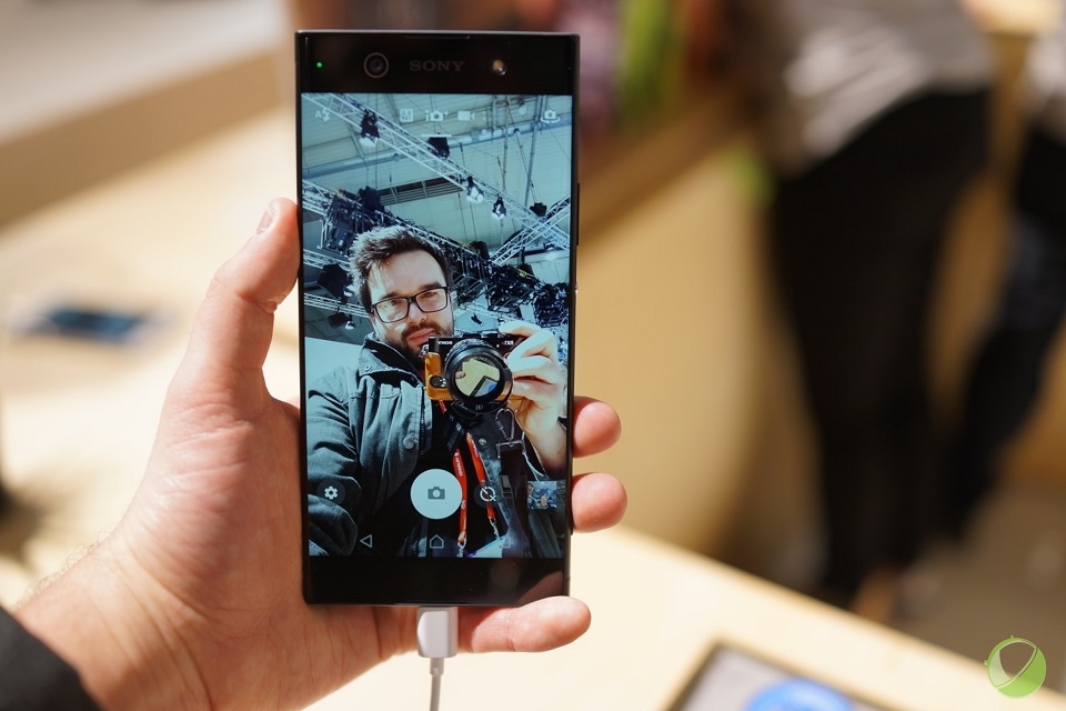 So sánh Xperia XA1 Ultra và iPhone 6 32GB (Ảnh 4) So sánh Xperia XA1 Ultra và iPhone 6 32GB (Ảnh 4)
