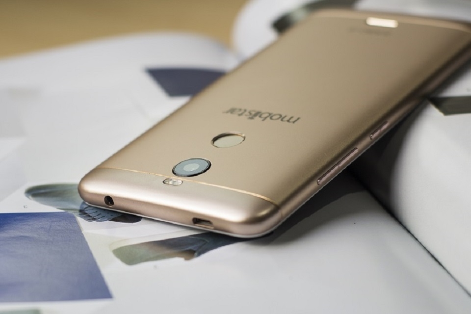Top 3 smartphone có thiết kế đẹp, giá dưới 3 triệu (Ảnh 3)