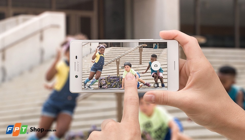 3 Mẫu smartphone Xperia có giá ưu đãi tại FPT Shop (Ảnh 5)
