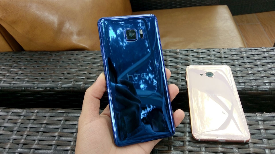 HTC U Ultra