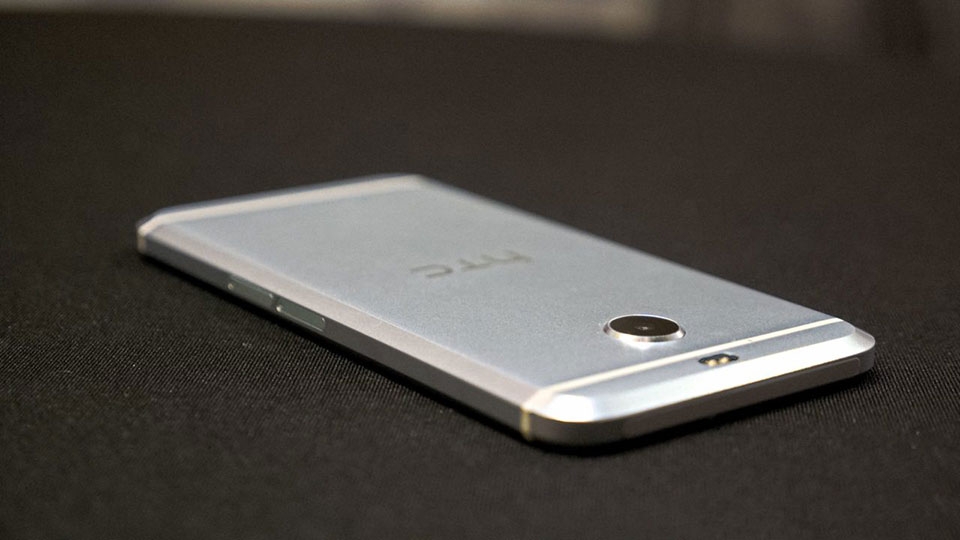 HTC 10 Evo món hời trong tầm giá 6 triệu đồng (Ảnh 4) HTC 10 Evo món hời trong tầm giá 6 triệu đồng (Ảnh 4)
