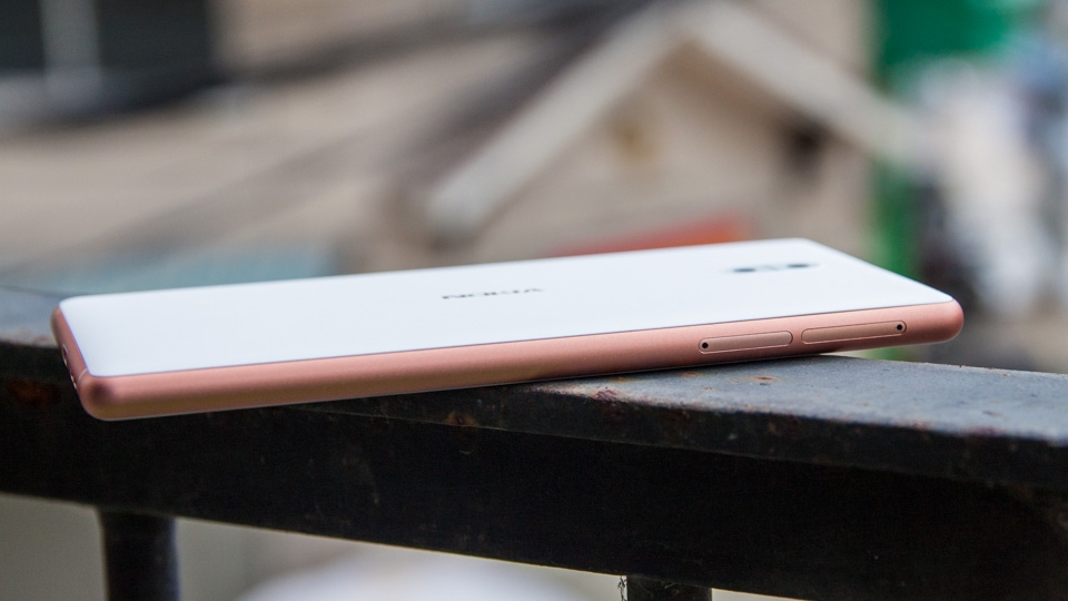 Trên tay Nokia 3 đầu tiên tại Việt Nam (Ảnh 12)
