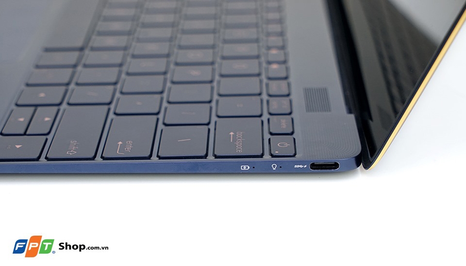 đánh giá Asus Zenbook 3