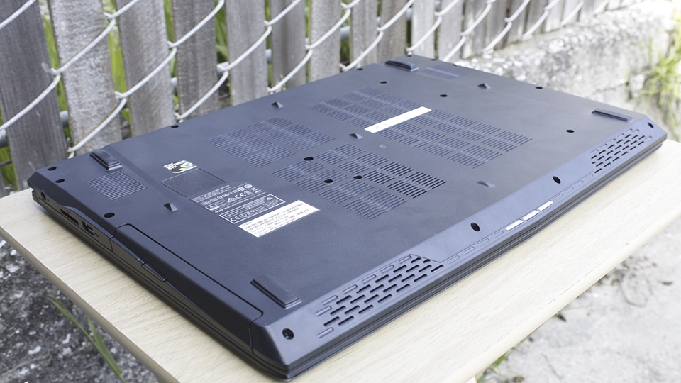 Đánh giá MSI GL72 6QF