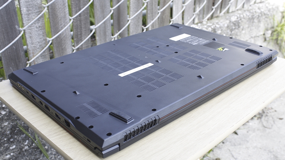 Đánh giá MSI GL72 6QF