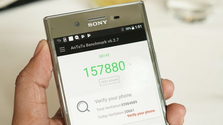 mua Galaxy Note8 hay Sony XZ Premium