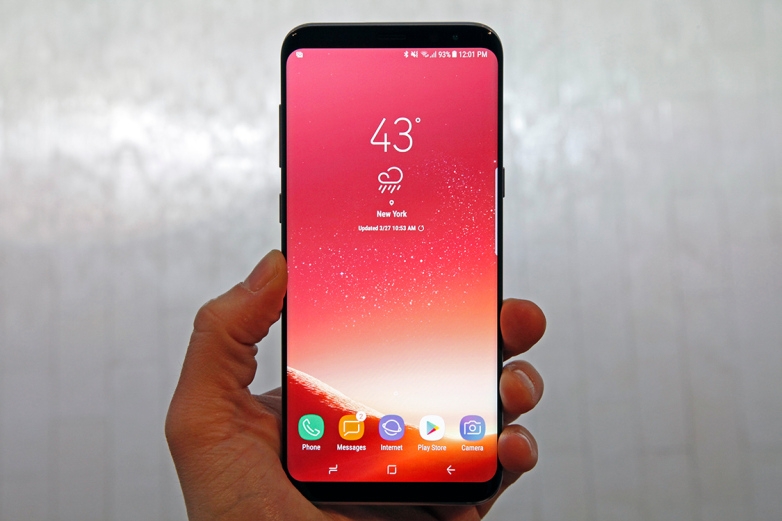 nên mua smartphone không viền màn hình nào?