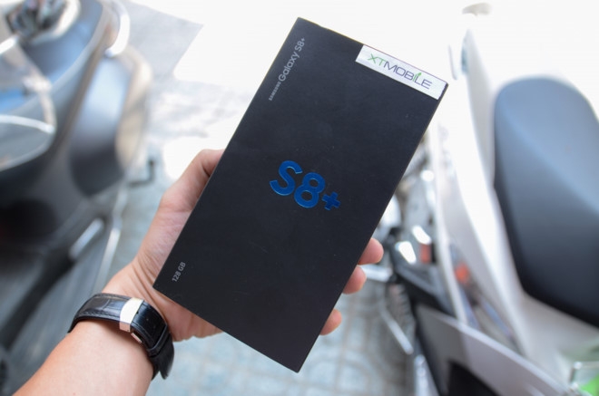 giá Samsung Galaxy S8 plus