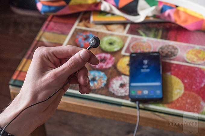 tai nghe AKG Note 8