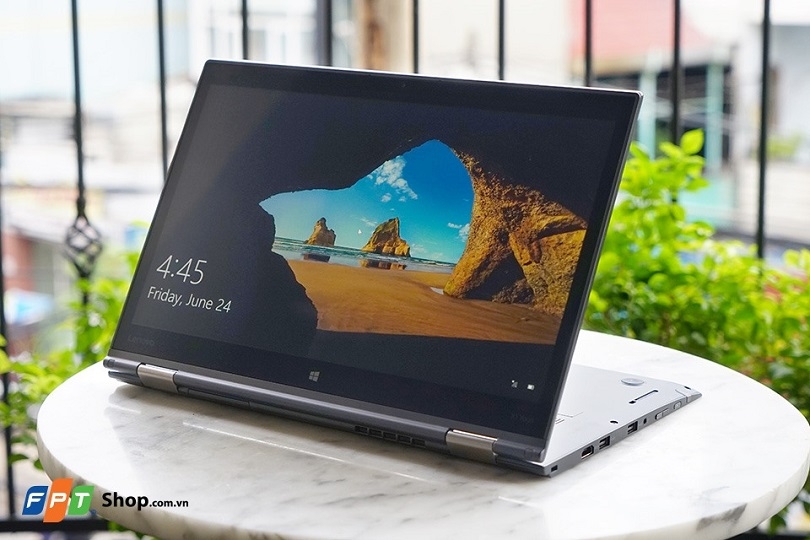 Top 7 laptop mỏng nhẹ cấu hình cao tại FPT Shop