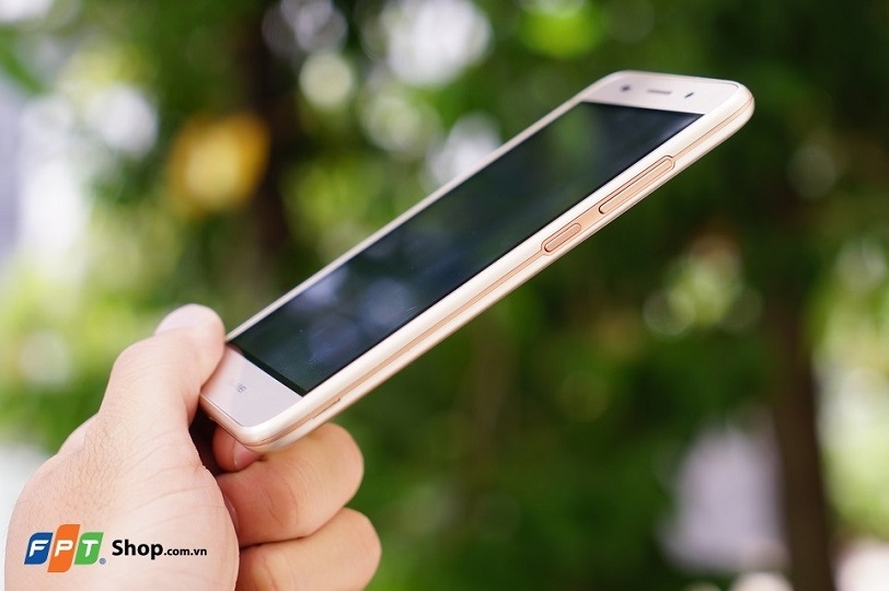 Có nên mua Huawei Y3 2017 không?