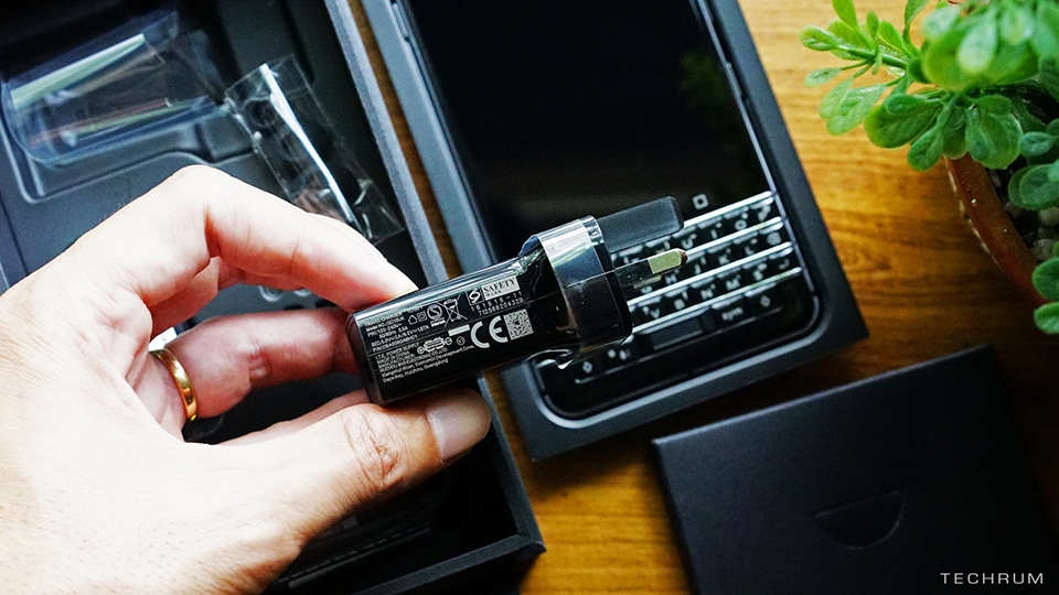 Đánh giá BlackBerry KeyOne 