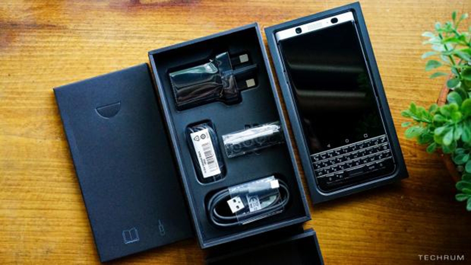 Đánh giá BlackBerry KeyOne 