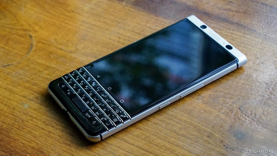 Đánh giá BlackBerry KeyOne 