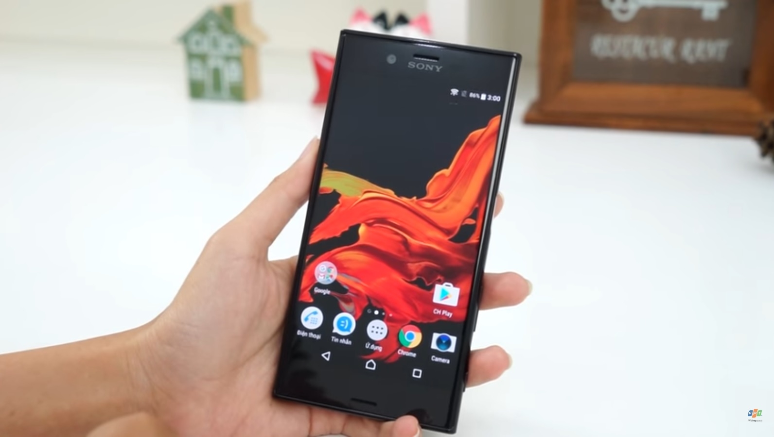 Giao diện của Xperia XZ trên Android 7 được thiết kế gọn gàng và đẹp mắt hơn Giao diện của Xperia XZ trên Android 7 được thiết kế gọn gàng và đẹp mắt hơn