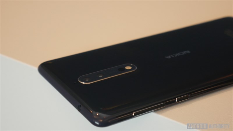 Nokia 8 camera kép, chip Snapdragon 835 về Việt Nam với giá bao nhiêu là đáng mua?