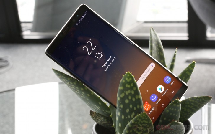 Galaxy Note 8 chính thức trình làng: Màn hình vô cực 6.3 inch, camera kép 12 MP zoom 2x, RAM 6GB