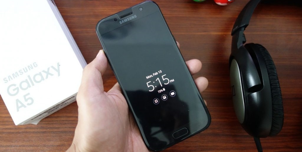 Chiếc smartphone chống nước đáng mua nhất trong tầm giá 7 triệu đồng đây rồi
