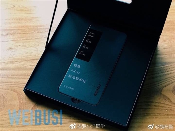 Meizu xác nhận Pro 7 sẽ có 2 màn hình, camera kép hết sức độc đáo
