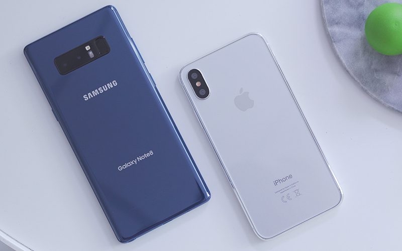 Galaxy Note 8 và iPhone 8 Galaxy Note 8 và iPhone 8