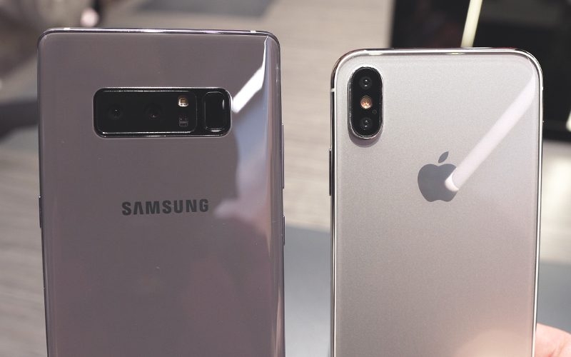 Galaxy Note 8 và iPhone 8 Galaxy Note 8 và iPhone 8