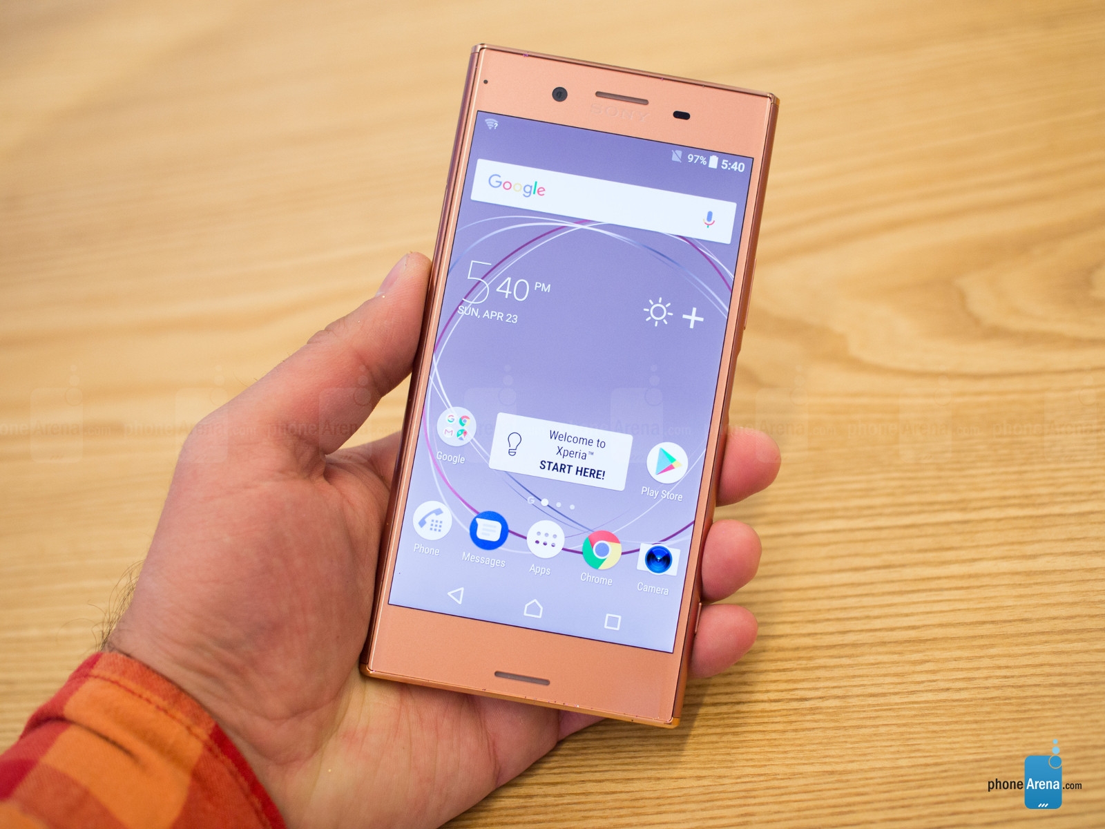 Trên tay siêu phẩm màn hình 4K - Xperia XZ Premium màu Bronze Pink
