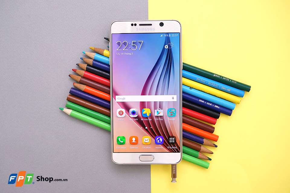 Galaxy Note 5 vừa giảm giá sốc, có đáng mua trong tầm giá 11 triệu?