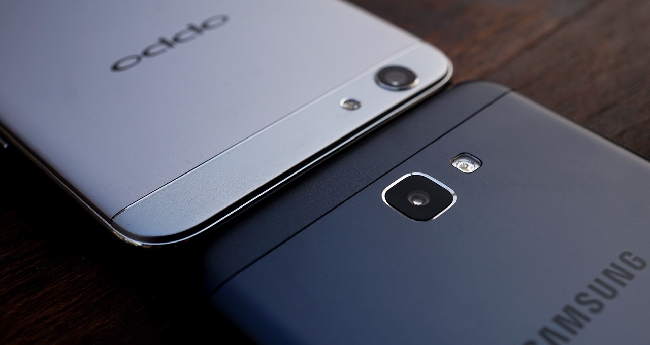 Vừa được giảm giá, chọn Galaxy J7 Prime hay OPPO F1s?