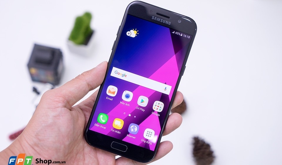 Mua Galaxy A5 2017 chống nước IP68, camera 16/16 MP có cơ hội nhận quà khủng, nhanh tay lên thời gian có hạn