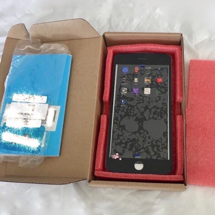 iPhone 8 tiếp tục xuất hiện “bằng xương bằng thịt” với màn hình 18:9, viền siêu mỏng