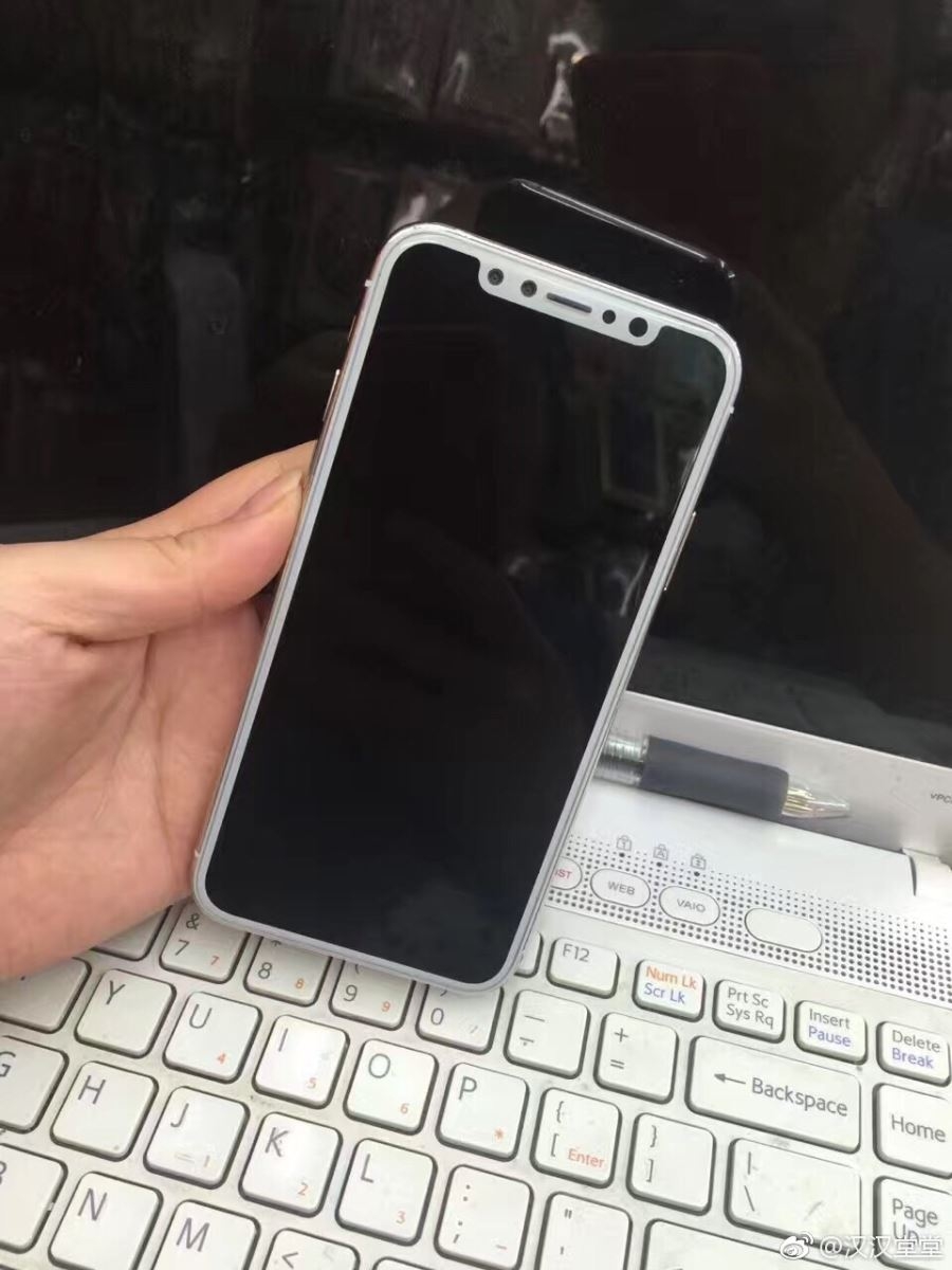 iPhone 8