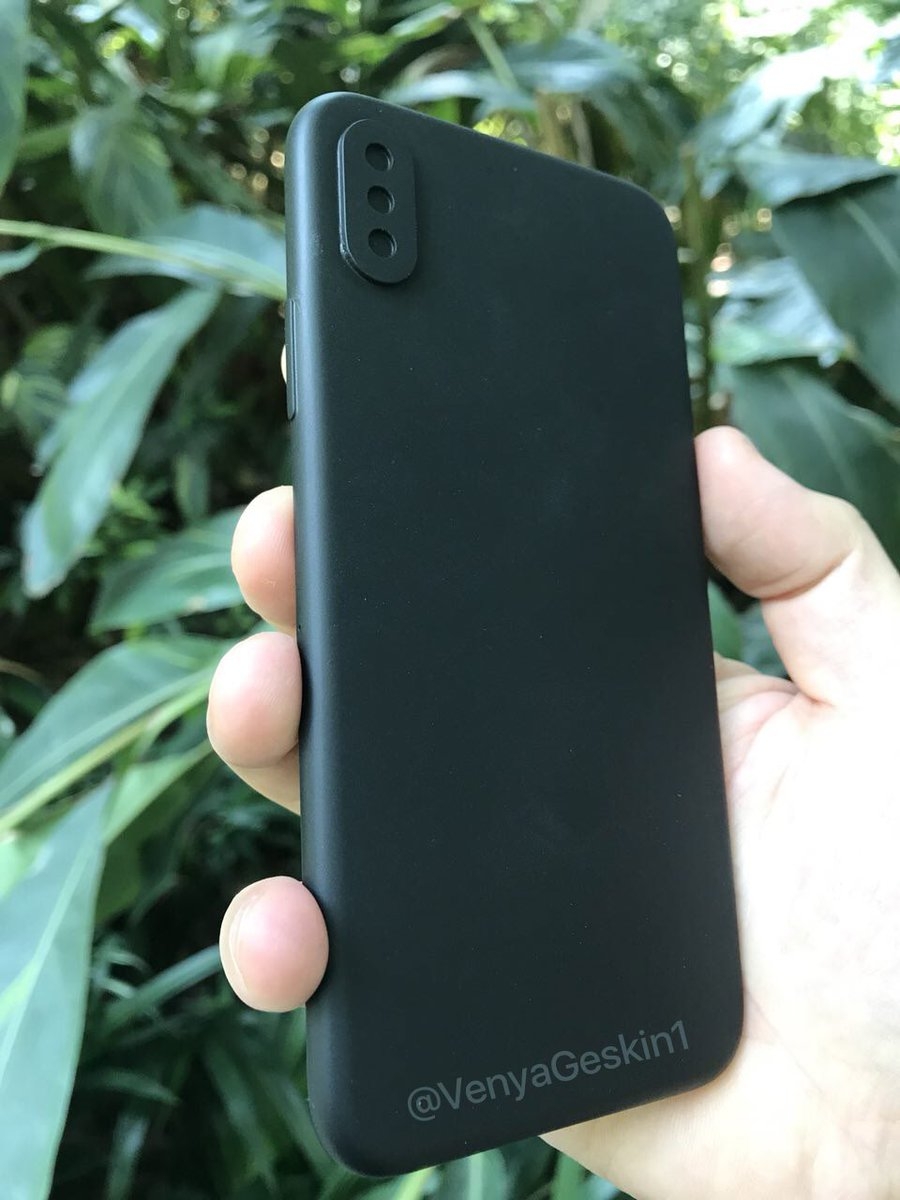 iPhone 8 tiếp tục xuất hiện trên tay người dùng, hé lộ thêm nhiều chi tiết hấp dẫn
