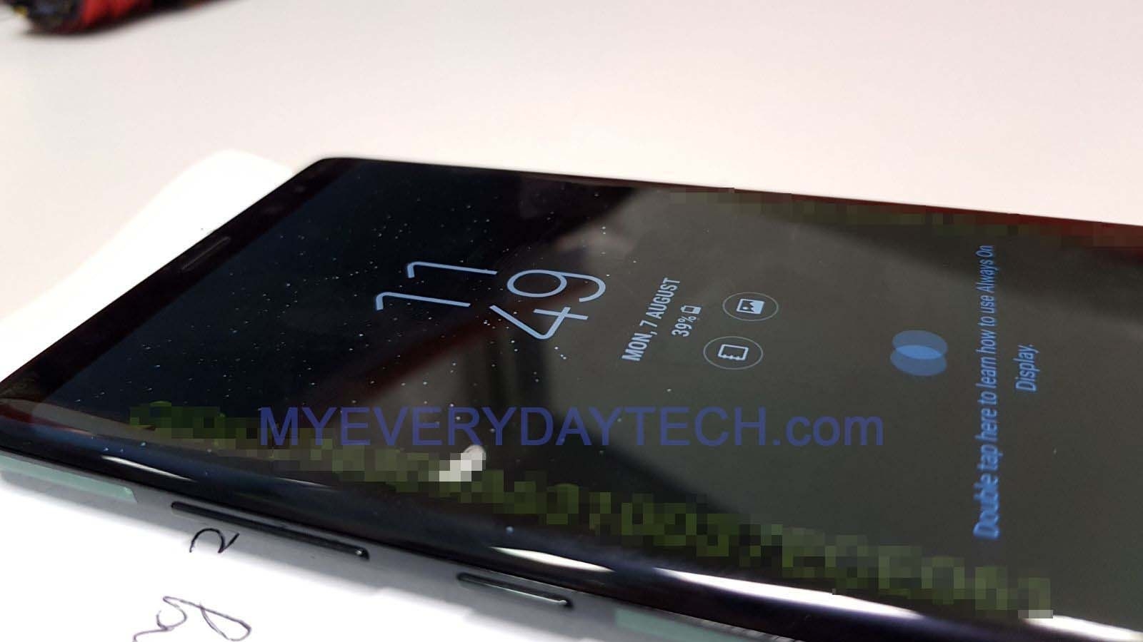 Galaxy Note 8 kèm bút S Pen lộ ảnh thực tế đầu tiên