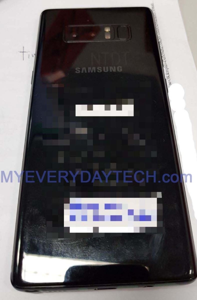 Galaxy Note 8 kèm bút S Pen lộ ảnh thực tế đầu tiên