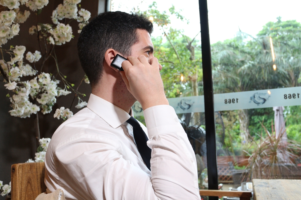 Đây là chiếc smartphone nhỏ nhất thế giới Đây là chiếc smartphone nhỏ nhất thế giới