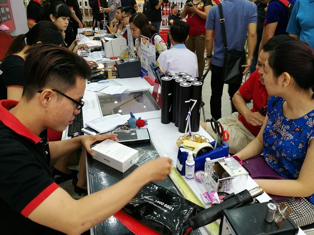 Năm nay iPhone 7, iPhone 7 Plus có lượng đặt hàng tăng kỷ lục