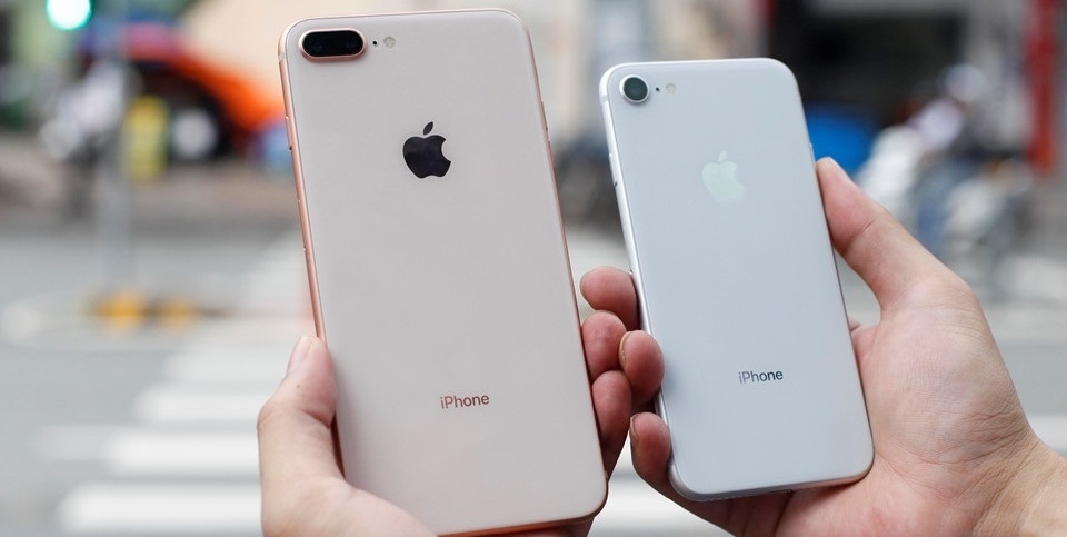 Chưa lên kệ nhưng iPhone 8, 8 Plus đầu tiên đã về Việt Nam