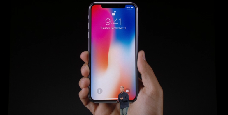 Tim Cook: iPhone X giá 1000 USD không hề đắt mà “đáng đồng tiền bát gạo” Tim Cook: iPhone X giá 1000 USD không hề đắt mà “đáng đồng tiền bát gạo”