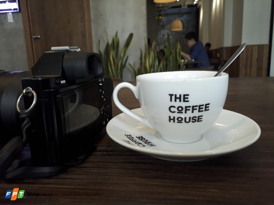 Ảnh chụp từ Galaxy J7 Prime cho độ chi tiết cao