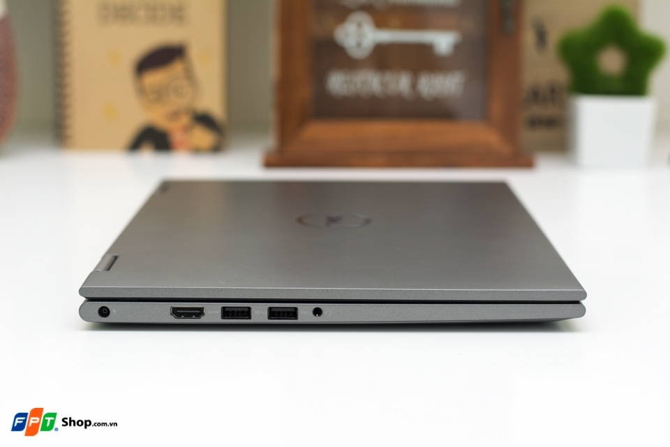 Trên tay nhanh Dell Inspiron 13-5368: Xoay gập 360 độ Trên tay nhanh Dell Inspiron 13-5368: Xoay gập 360 độ