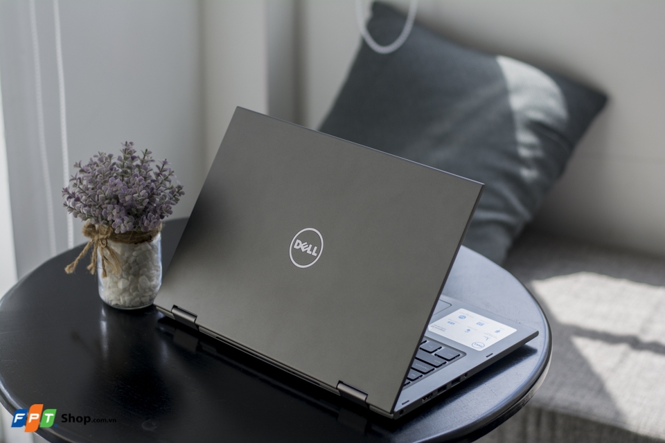 Dell Inspiron 13-5368: Đa dạng đối tượng người dùng Dell Inspiron 13-5368: Đa dạng đối tượng người dùng