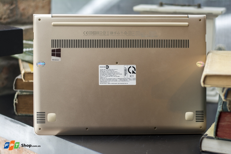 Trên tay Lenovo ideapad 710S: Gợi cảm từng đường nét