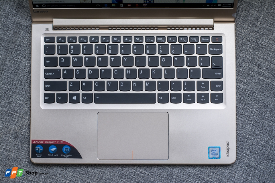 Lenovo ideapad 710S đọ sắc cùng MacBook Pro Retina 13