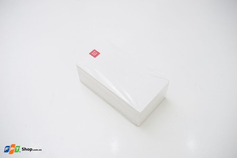 OnePlus 3 có vỏ ngoài đơn giản
