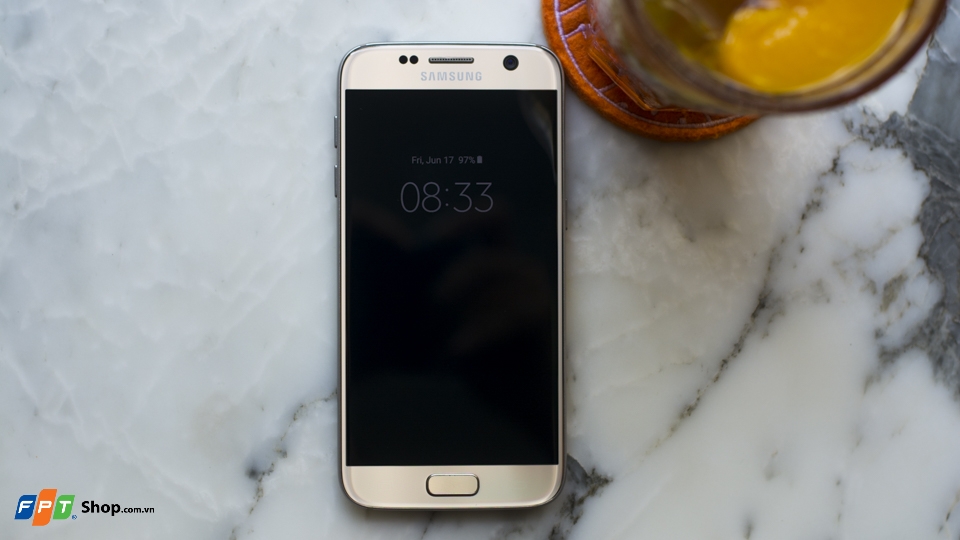 Ngày mới năng động cùng Samsung Galaxy S7