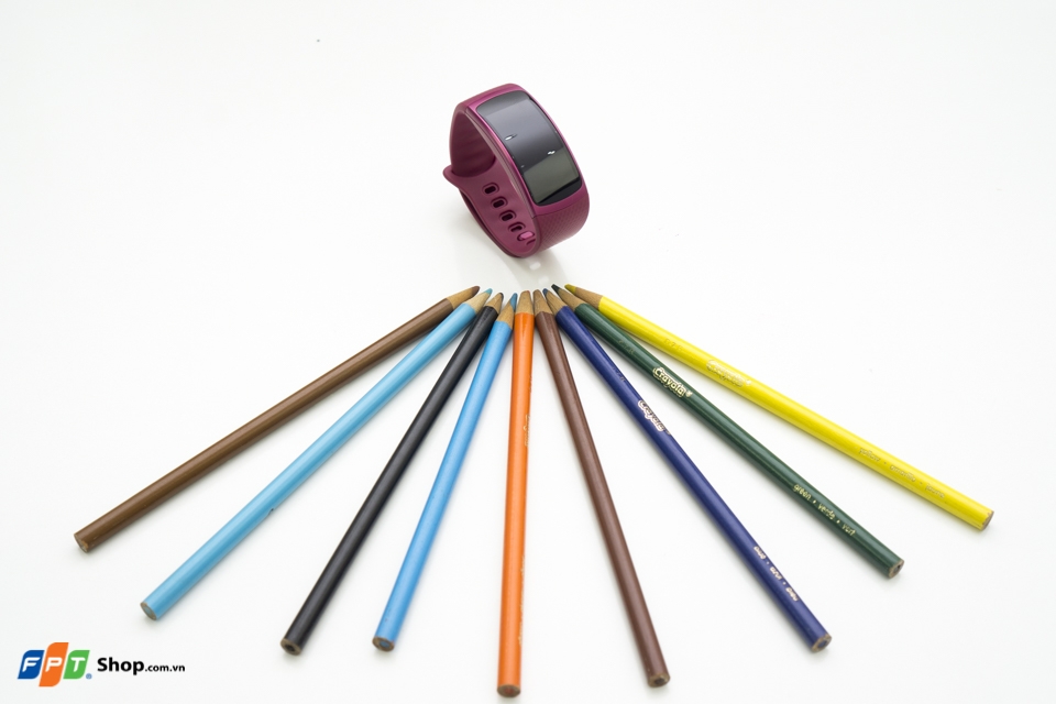 Trên tay Samsung Gear Fit 2: Thời trang và đẳng cấp