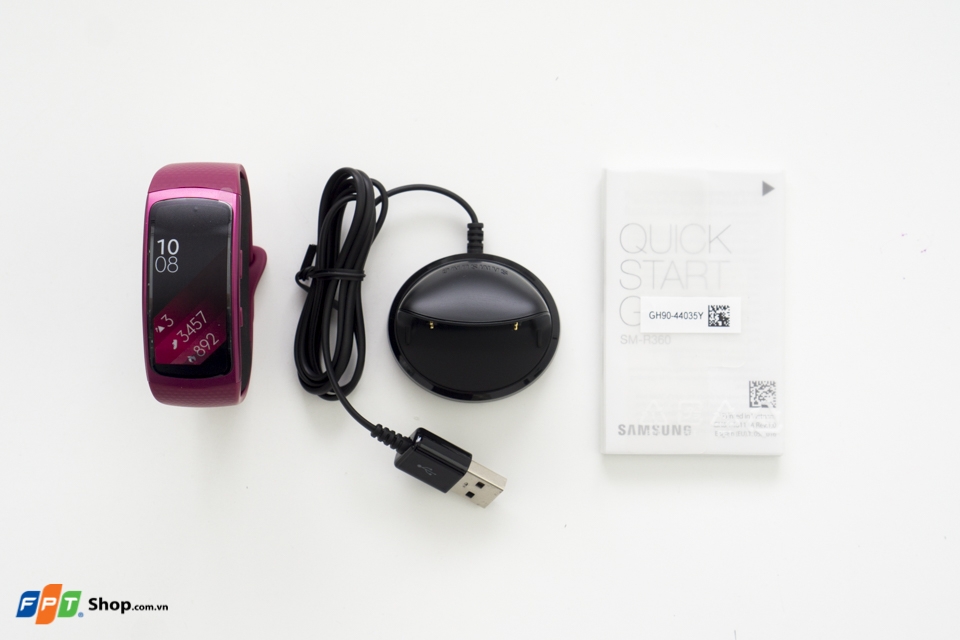 Trên tay Samsung Gear Fit 2: Thời trang và đẳng cấp