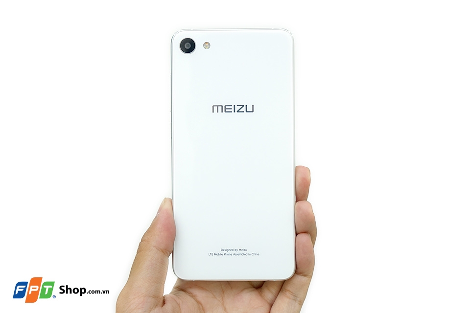 Mặt lưng của Meizu U10