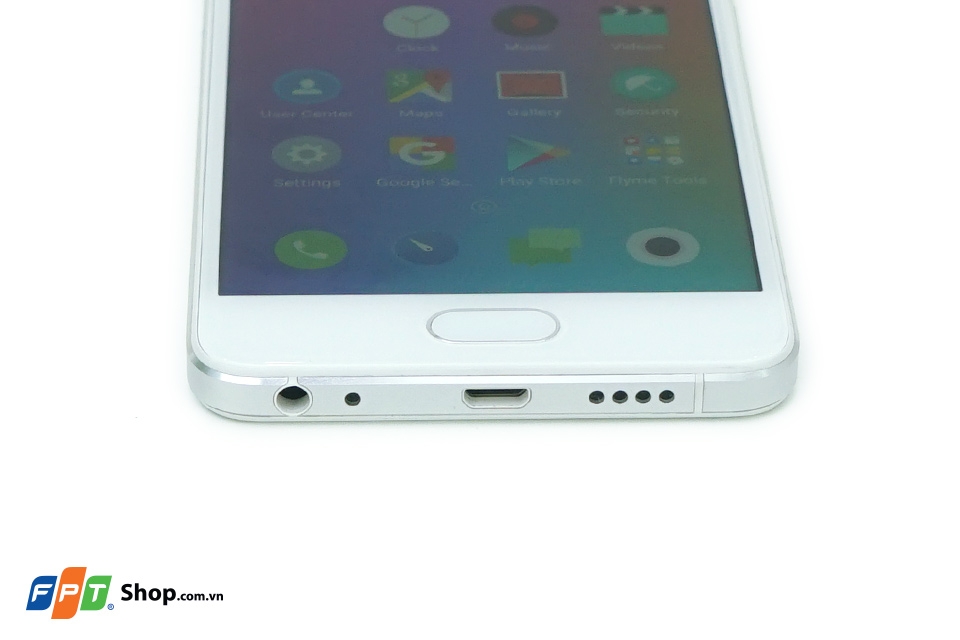 Cạnh dưới của Meizu U10